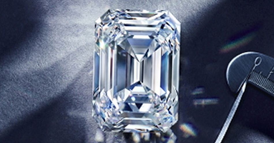 Aukcja Christie's - Alrosa Spectacle Diamond - 100.94ct - D/IF