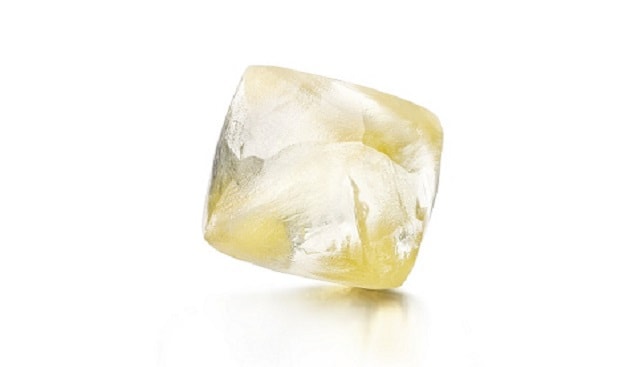 Surowy, nieoszlifowany żółte diamenty